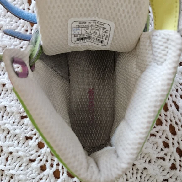 Reebok Classic Remix Straptastic Pastel High Top Sneaker Womens Size 7.5 - Picture 13 of 15